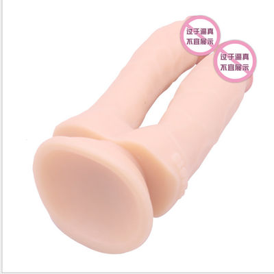 el doble de la capa doble de la TPE del 18cm terminó a Dong Realistic Strap On Vibrator para el adulto